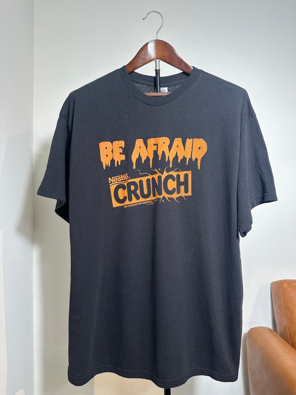 Nestle Crunch Be Afraid Halloween Graphic Tee 2012 Delta Pro Weight Large